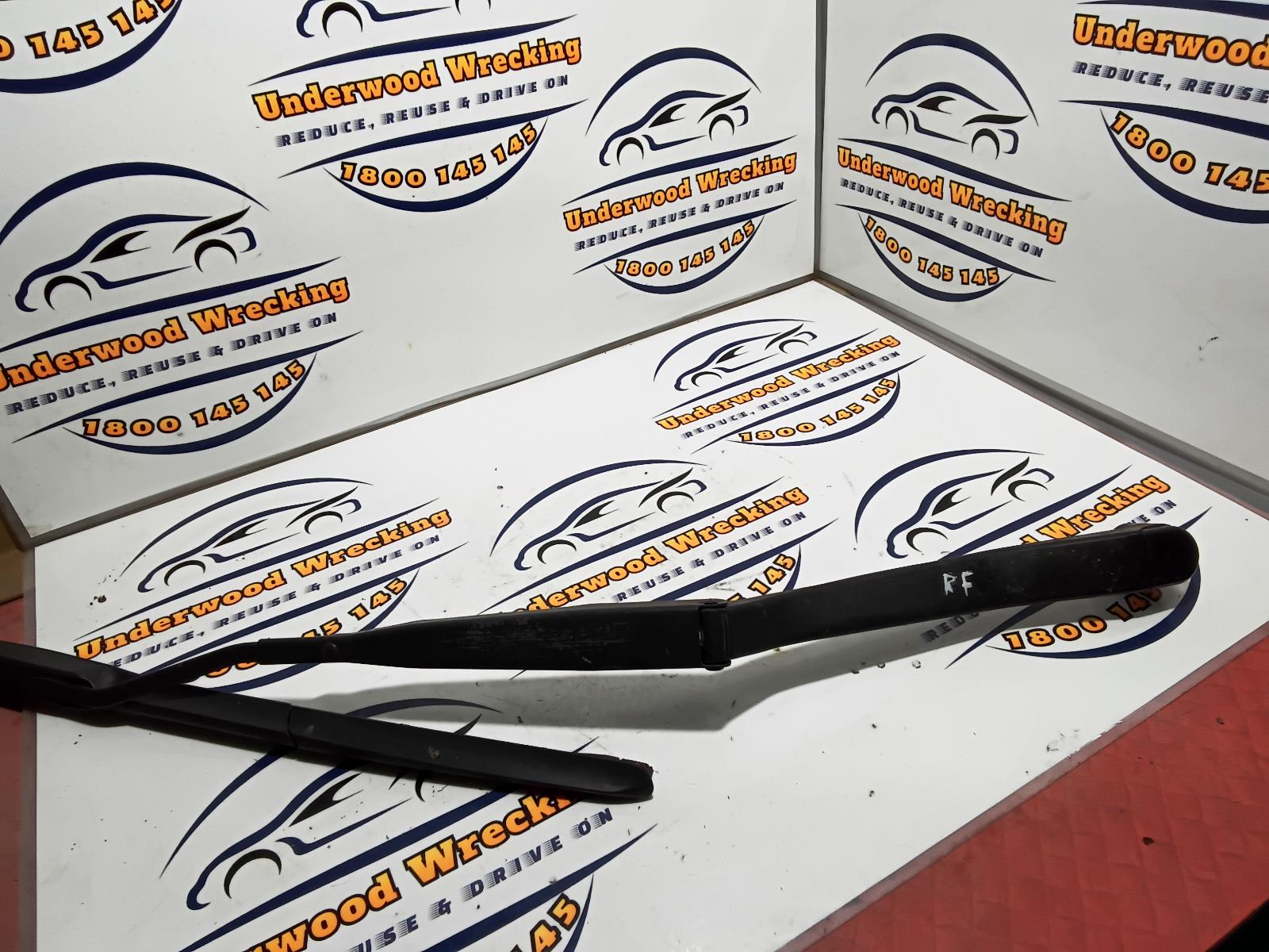 2002 Toyota Rav4 Wiper Arm View Auto part Wiper Arm Toyota Rav4 2002