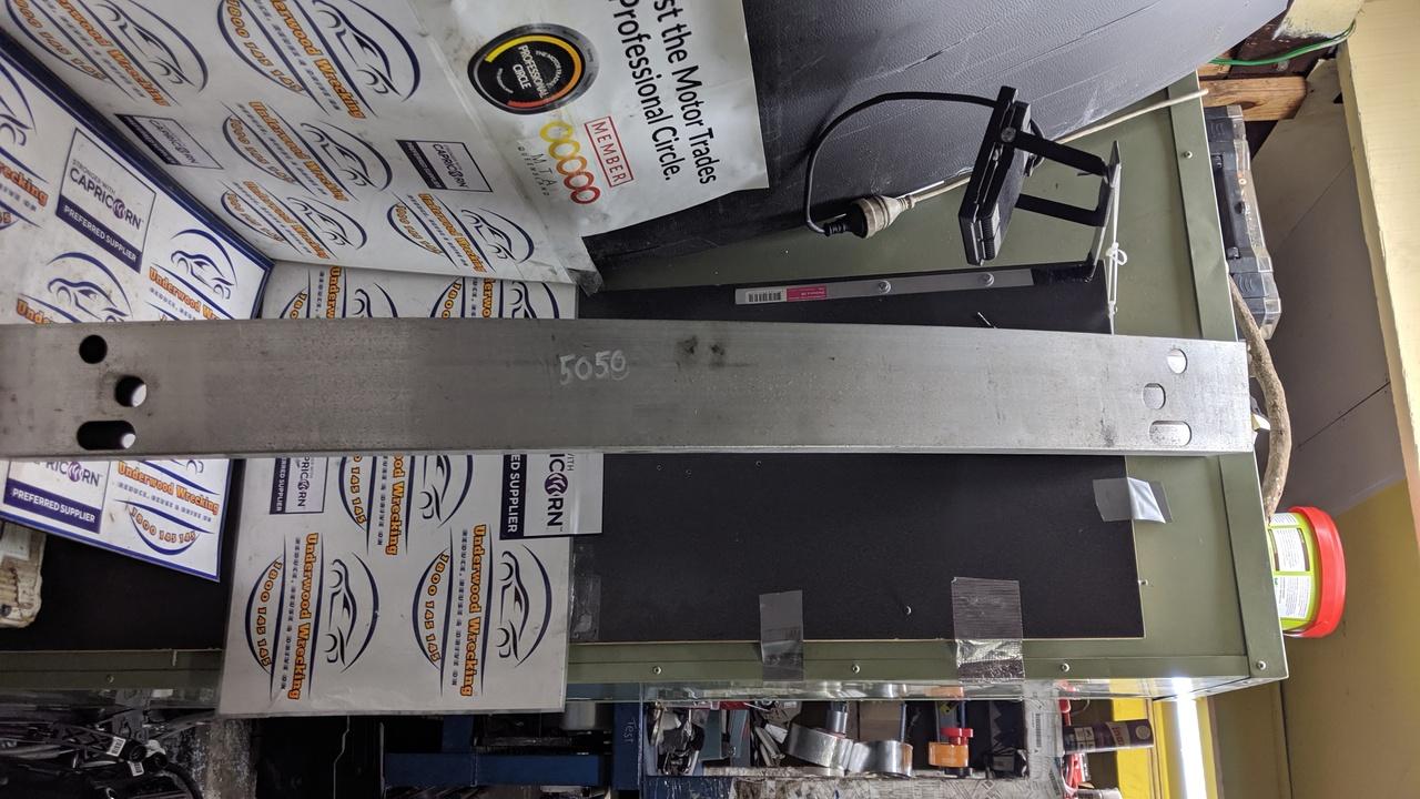 2014 Toyota Kluger F/Bar Reinforc/Brack View Auto part F/Bar Reinforc/Brack Toyota Kluger 2014