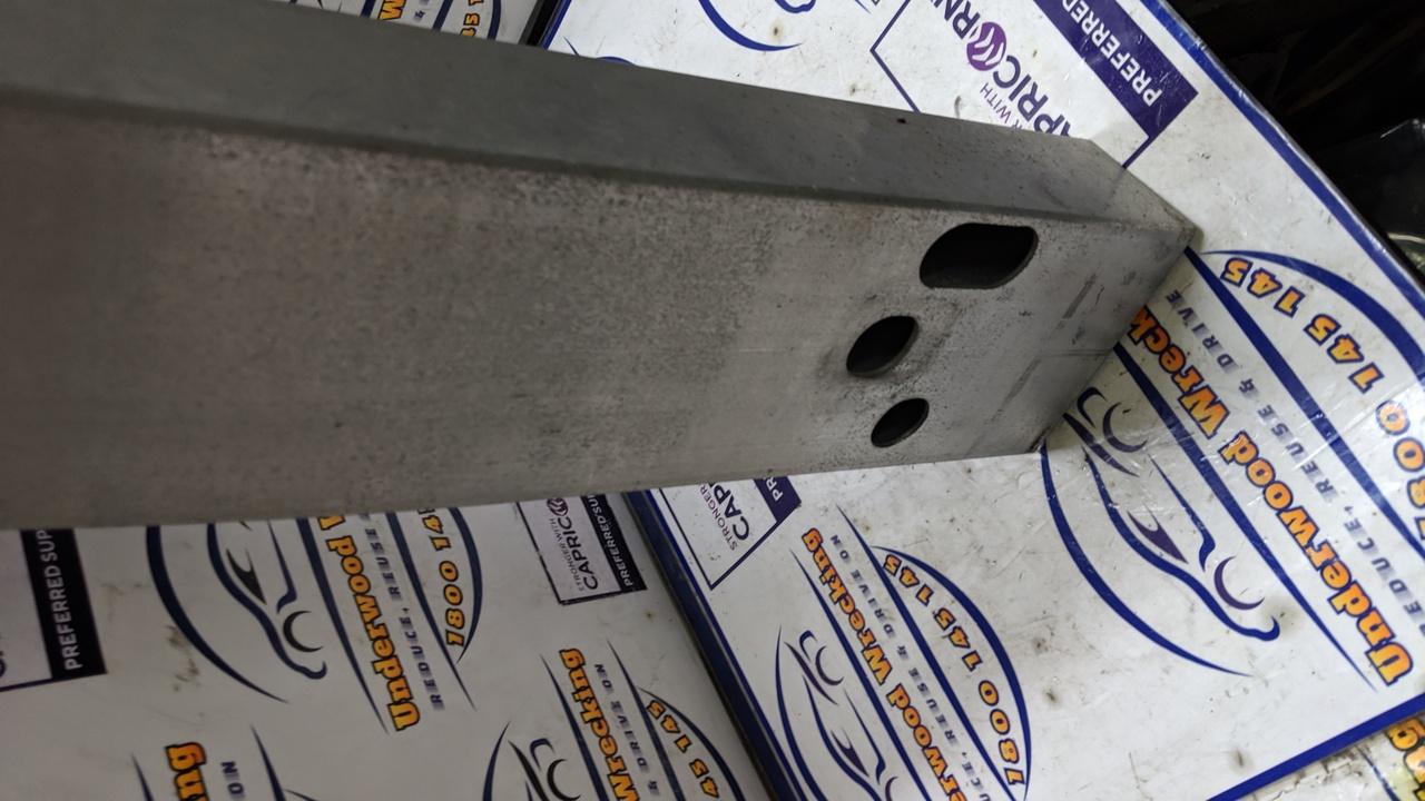 2014 Toyota Kluger F/Bar Reinforc/Brack View Auto part F/Bar Reinforc/Brack Toyota Kluger 2014