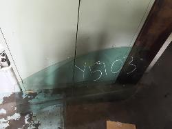 View Auto part Left Front Door Window Volvo S70/v70/c70 2010