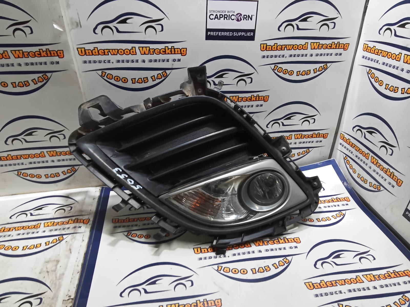 View Auto part Right Indicator/Fog/Side Mazda Cx7 2011