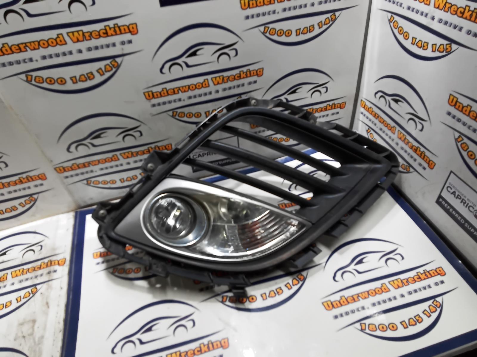 View Auto part Left Indicator/Fog/Side Mazda Cx7 2011