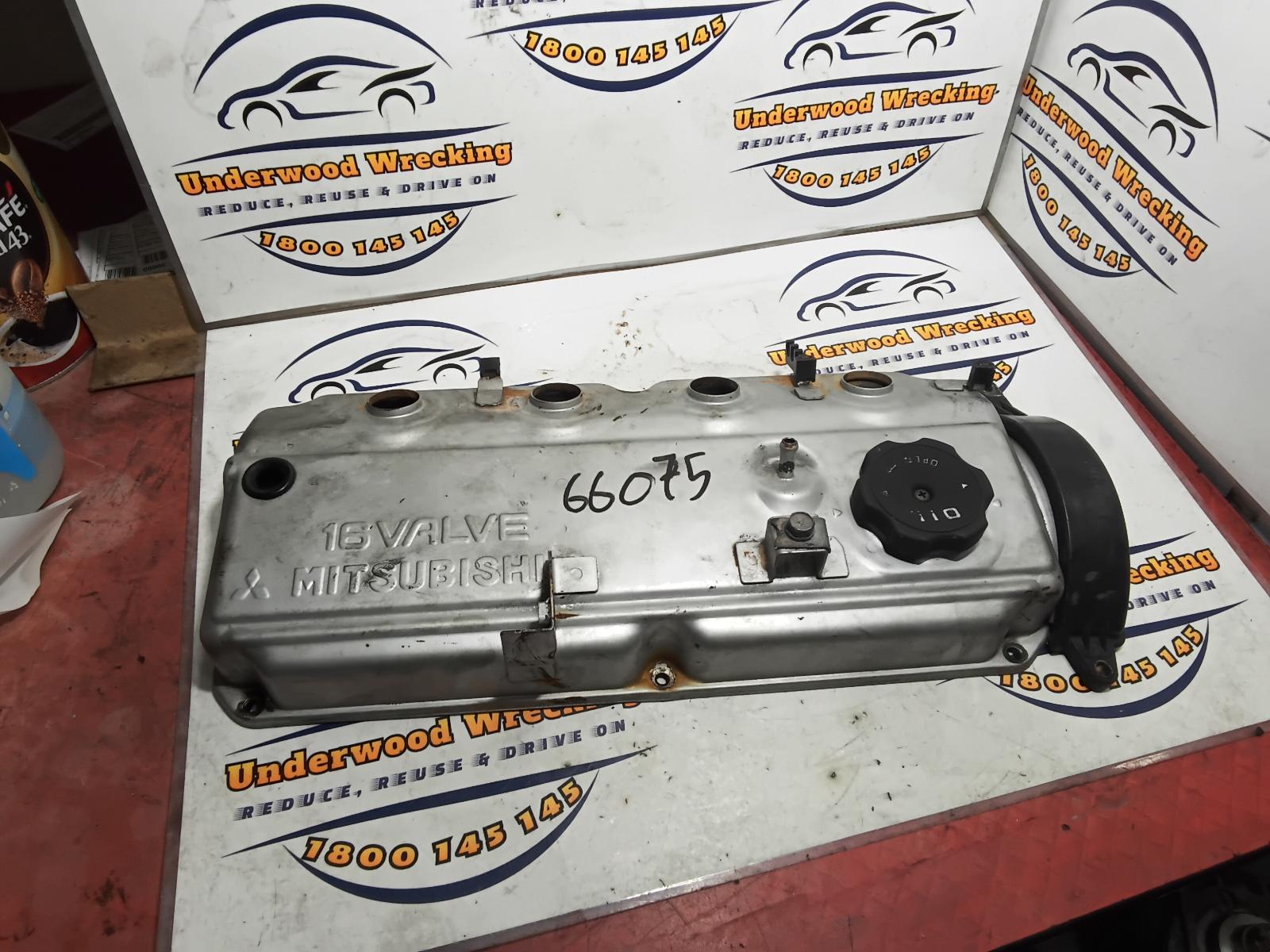 1999 Mitsubishi L300 Rocker Assy/Cover View Auto part Rocker Assy/Cover Mitsubishi L300 1999