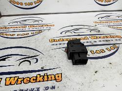 View Auto part Pwr Dr Wind Switch Kia Sorento 2006