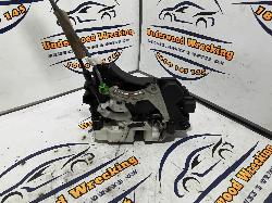 View Auto part Door/Boot/Gate Lock Mitsubishi Outlander 2006
