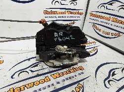 View Auto part Door/Boot/Gate Lock Mitsubishi Outlander 2006