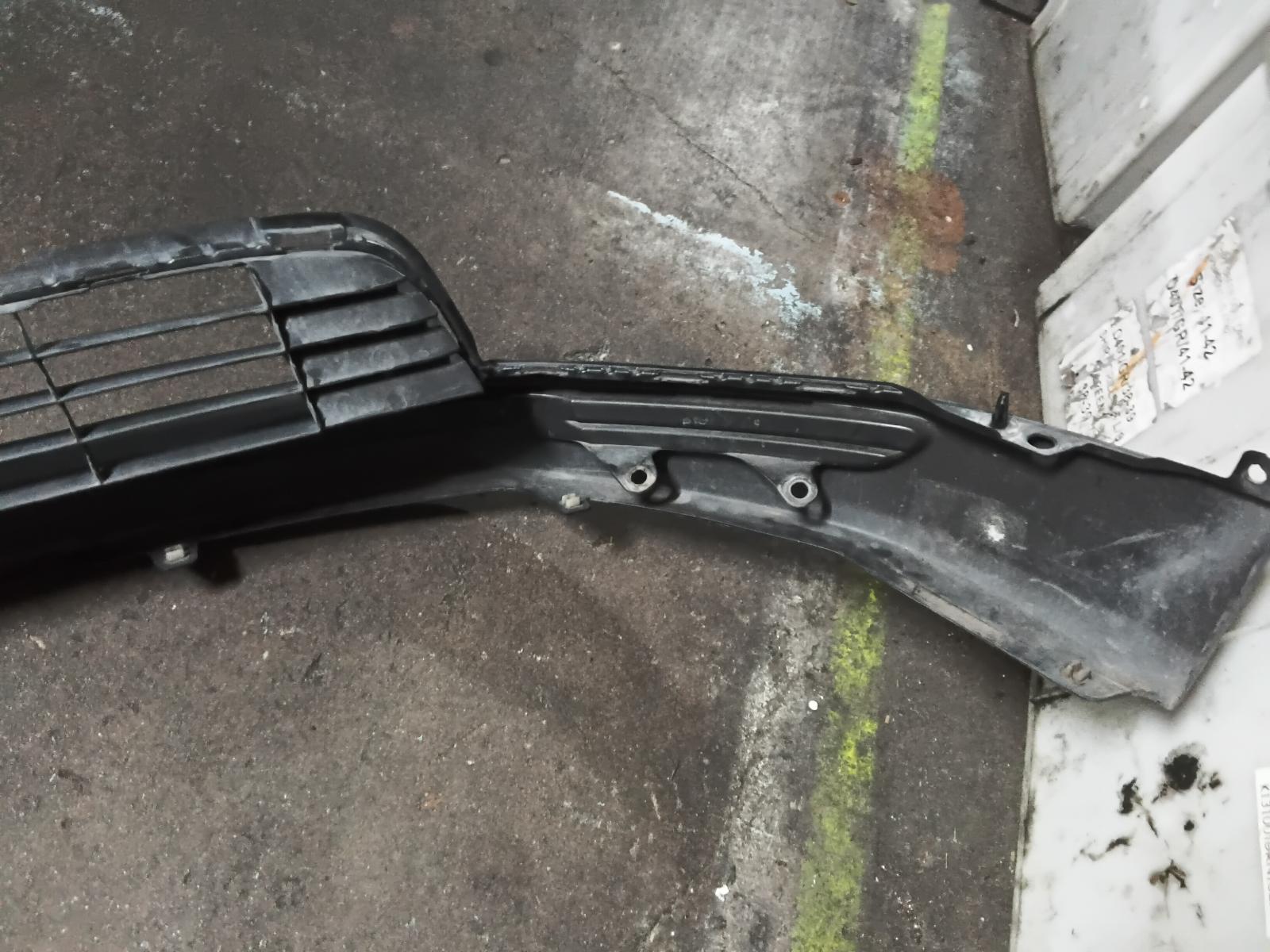 2014 Toyota Kluger Front Bumper View Auto part Front Bumper Toyota Kluger 2014