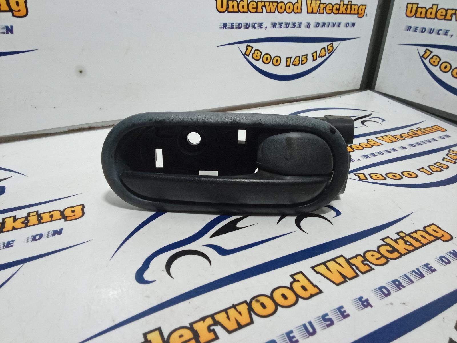 2011 Mazda Cx7 Door Handle View Auto part Door Handle Mazda Cx7 2011