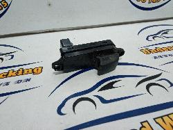 View Auto part Pwr Dr Wind Switch Mazda Cx7 2011