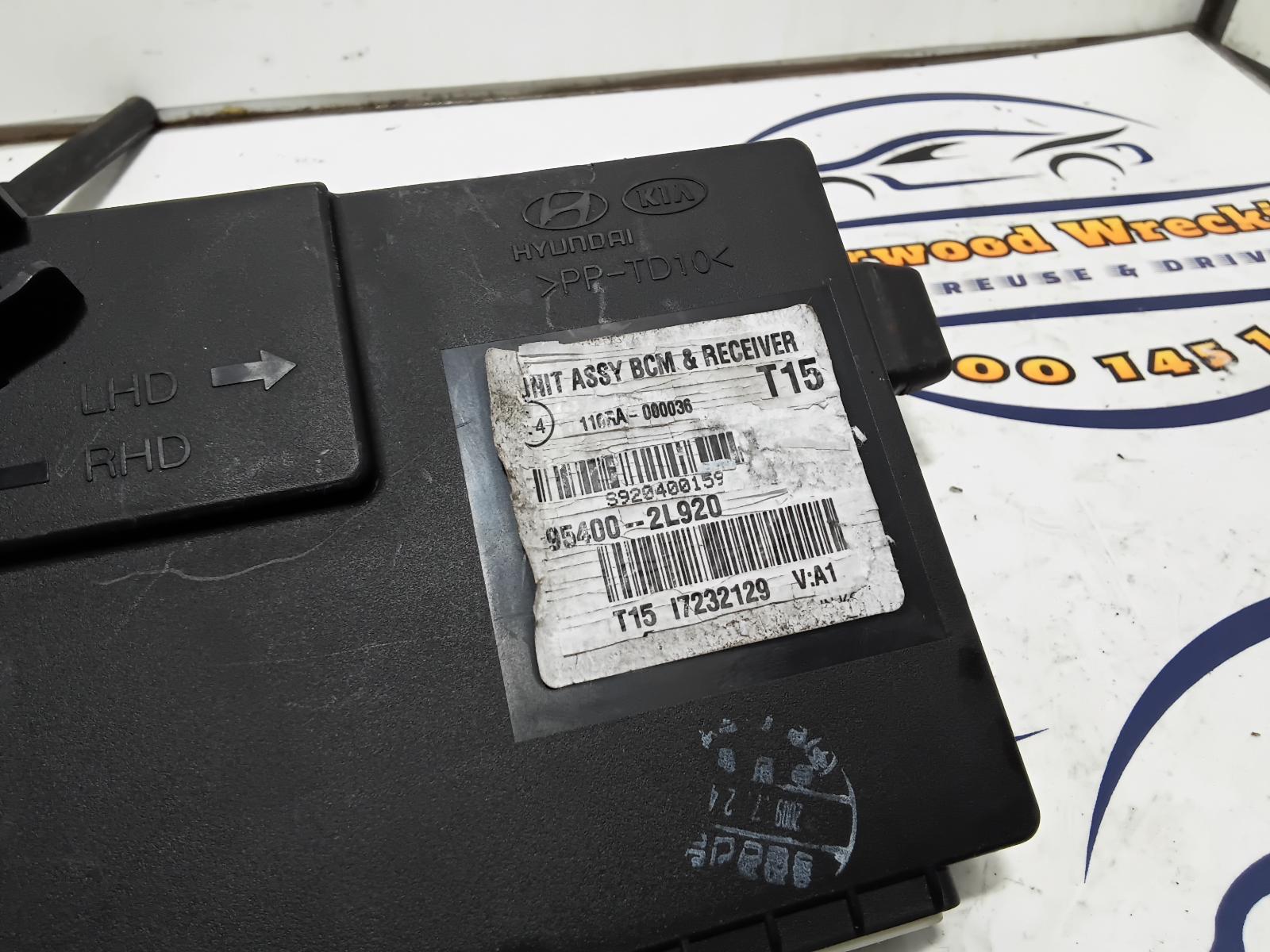 View Auto part Ecu Hyundai I30 2009