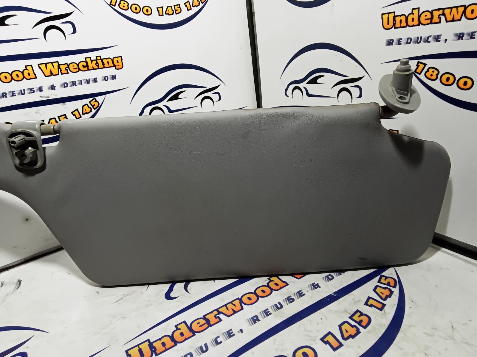 View Auto part Sunvisor Mazda 626 1998