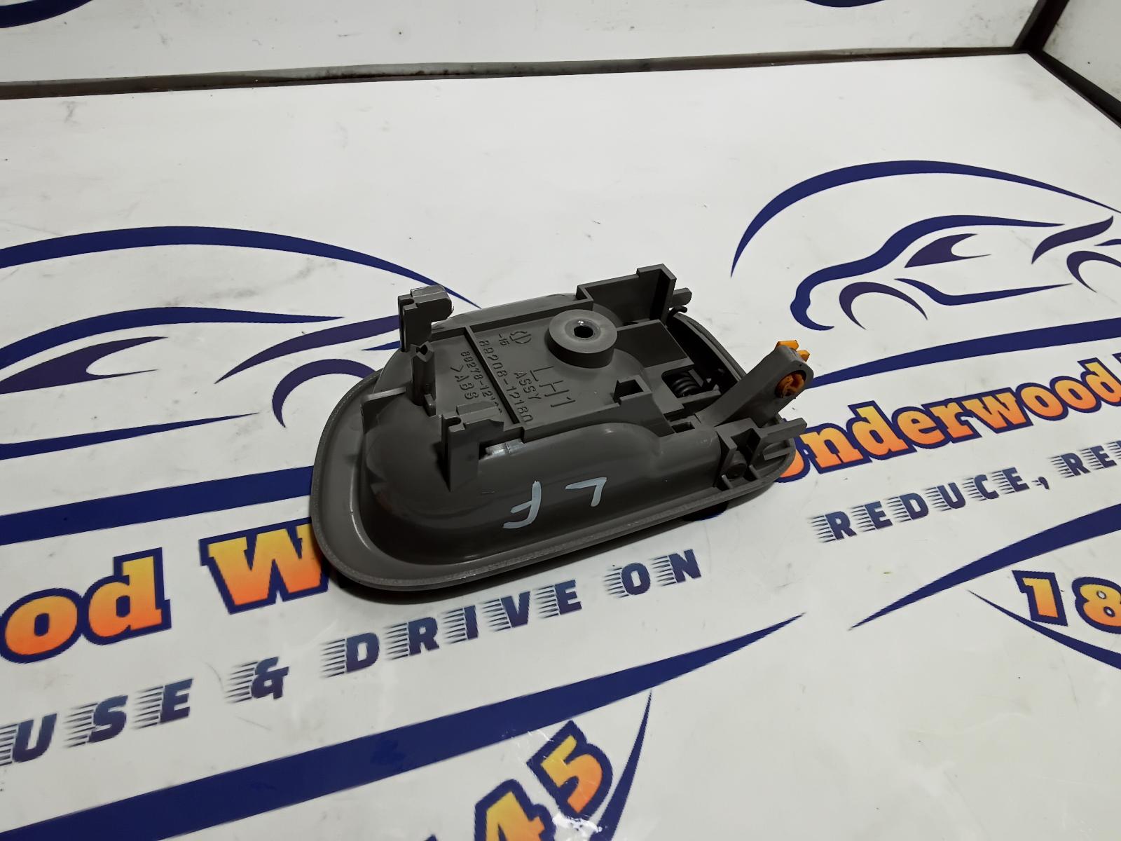 View Auto part Door Handle Toyota Corolla 1999