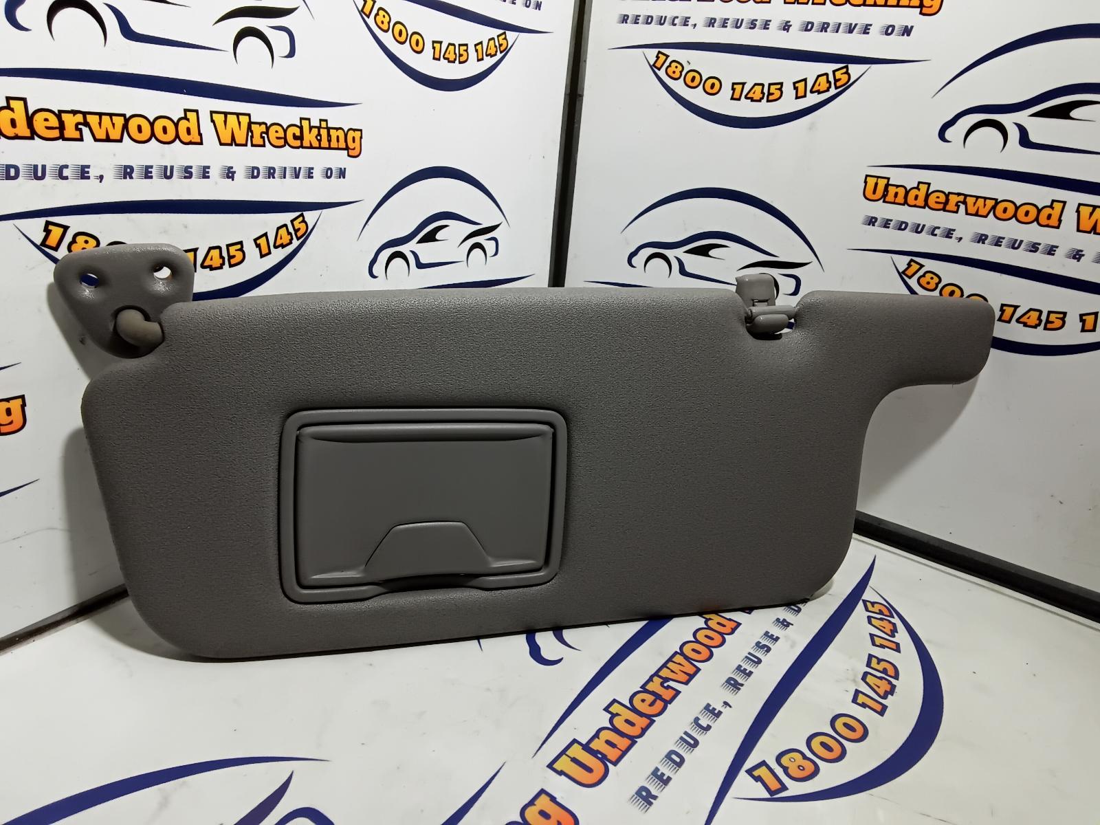 1999 Toyota Corolla Sunvisor View Auto part Sunvisor Toyota Corolla 1999