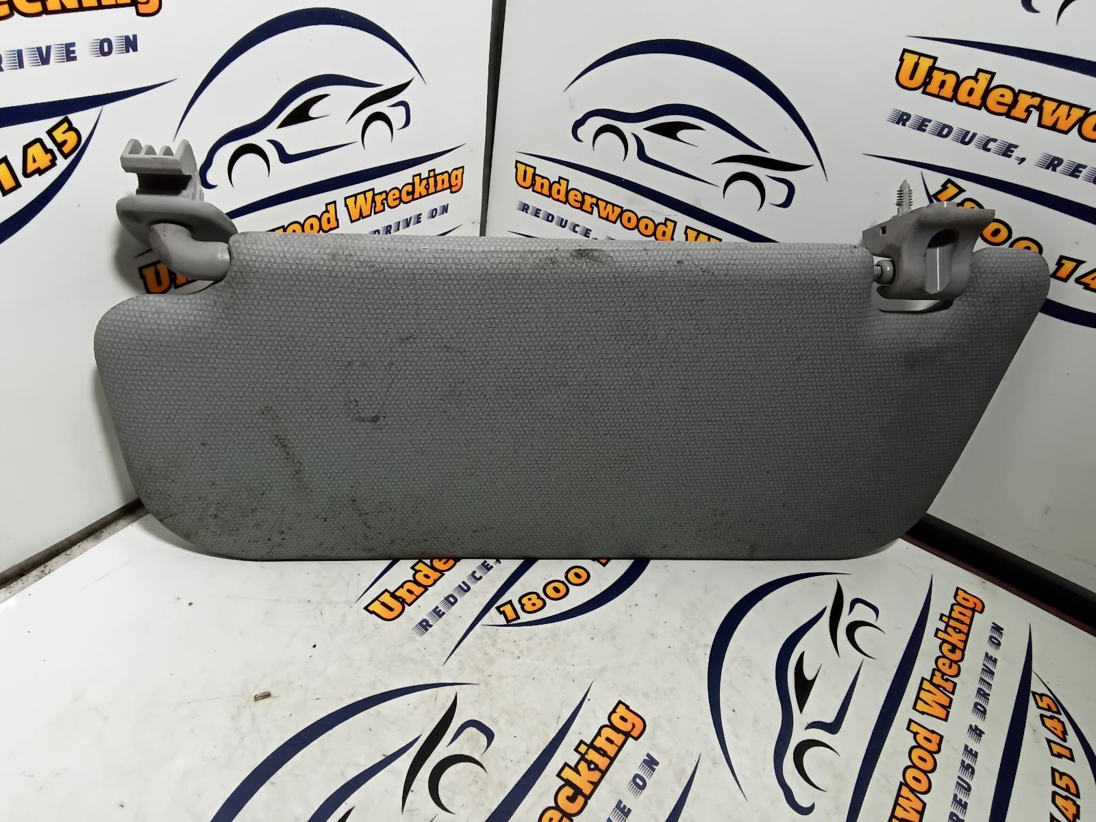 View Auto part Sunvisor Kia Rio 2014