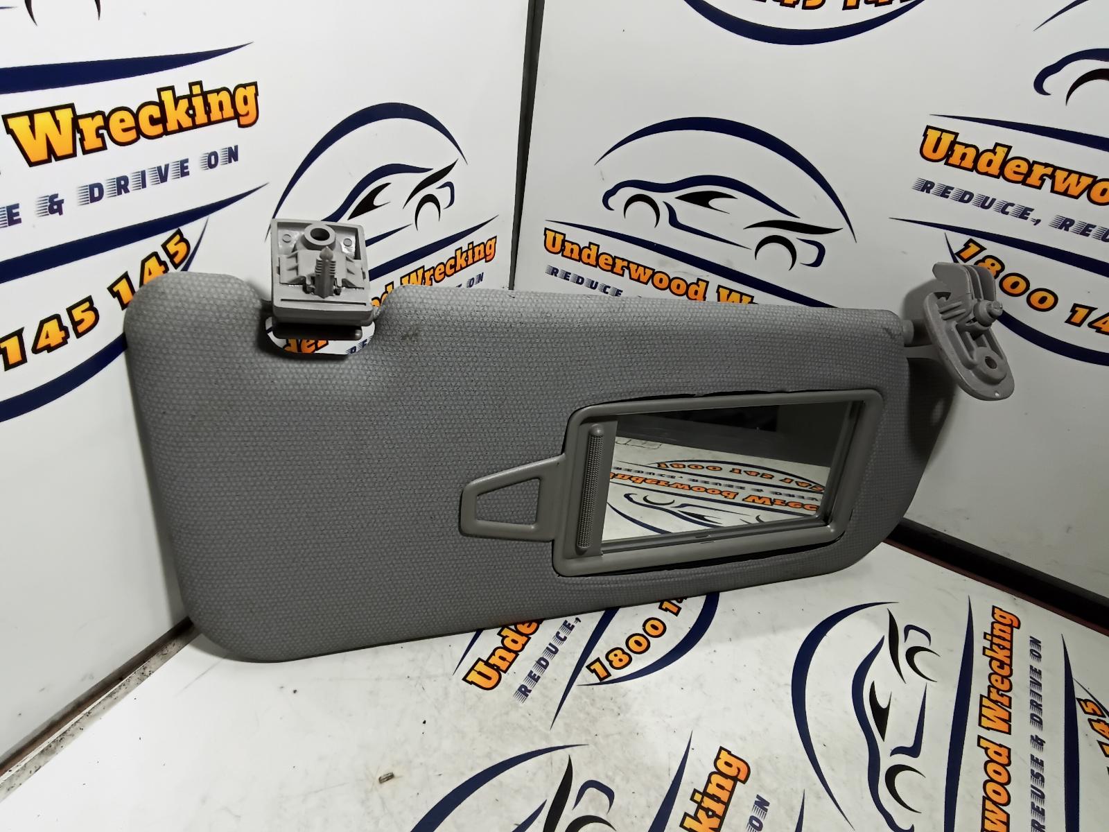 View Auto part Sunvisor Kia Rio 2014