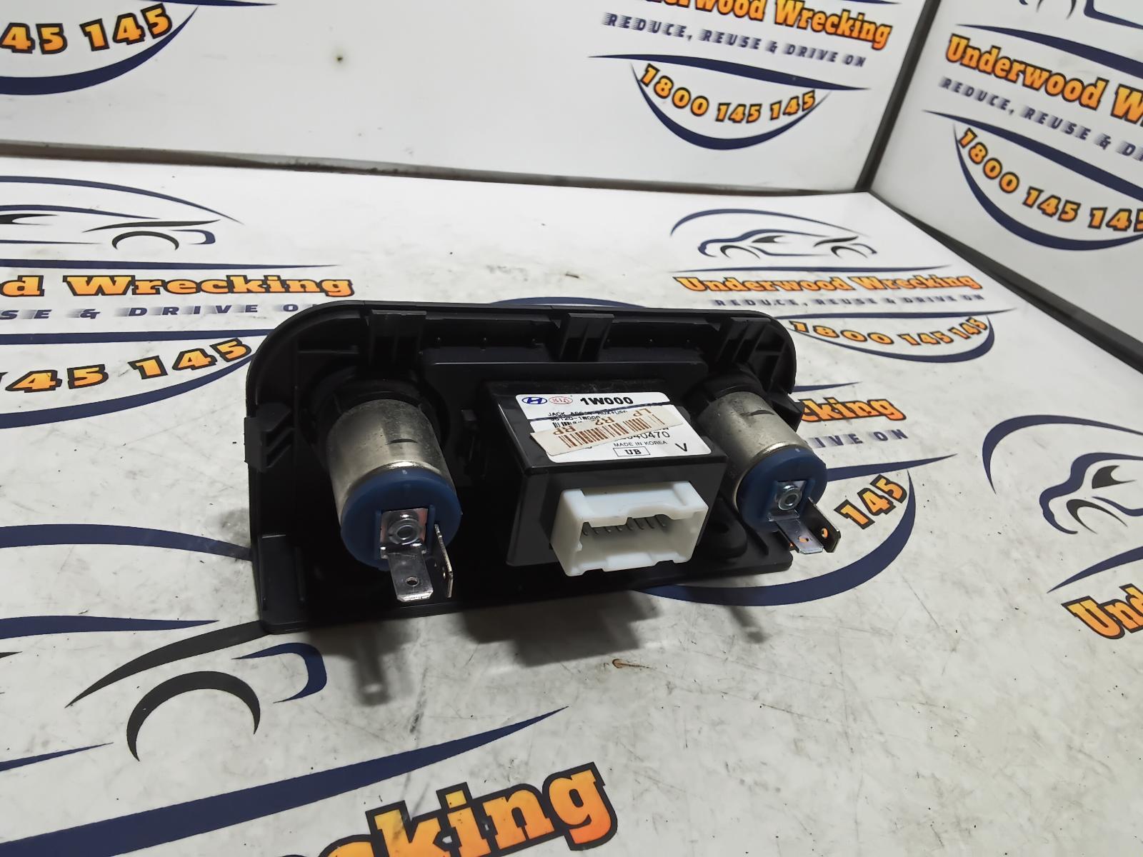 View Auto part Misc Switch/Relay Kia Rio 2014