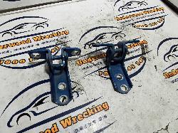 View Auto part Door Hinge/Runner Mitsubishi Asx 2021