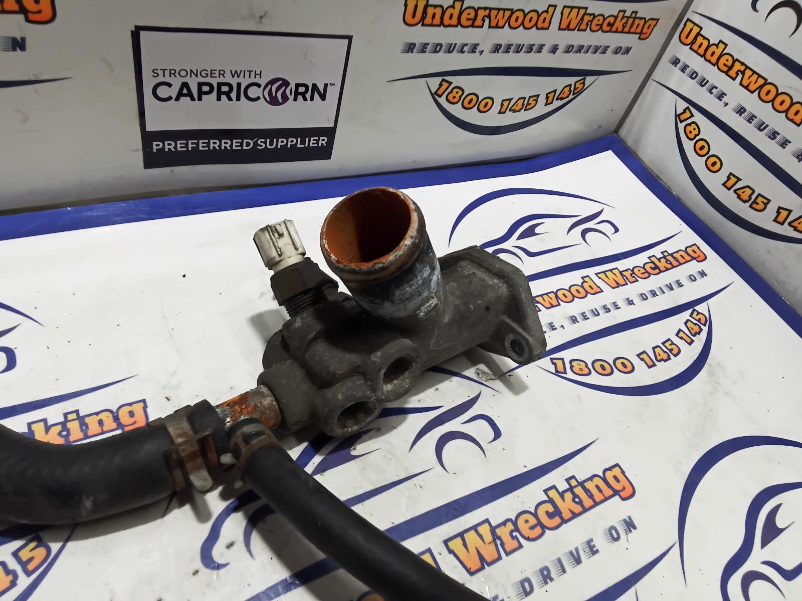View Auto part Thermostat Housing Mitsubishi L300 1999