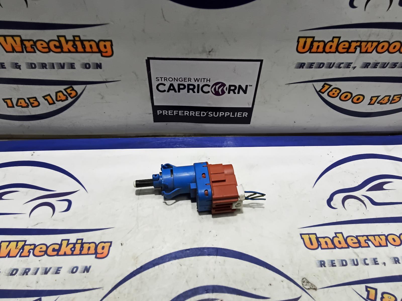 View Auto part Misc Switch/Relay Fiat Punto 2014