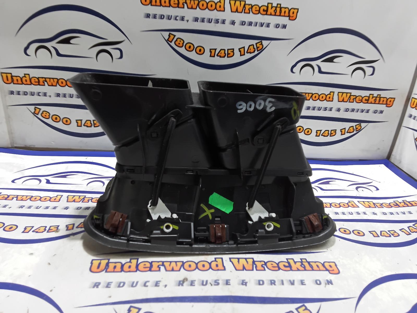 View Auto part Misc Fiat Punto 2014