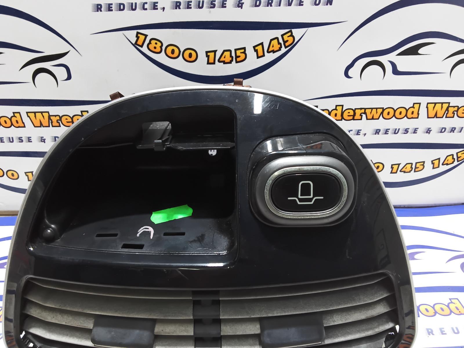 View Auto part Misc Fiat Punto 2014