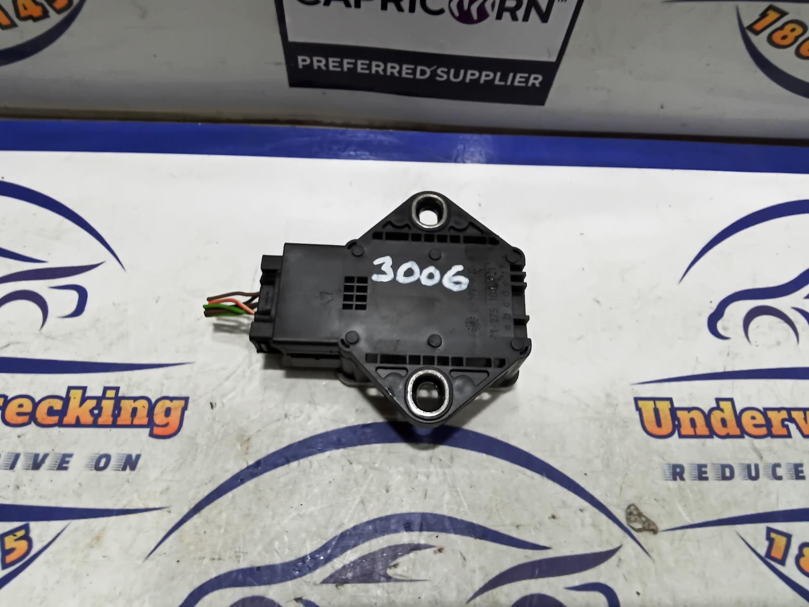 2014 Fiat Punto Misc Switch/Relay View Auto part Misc Switch/Relay Fiat Punto 2014