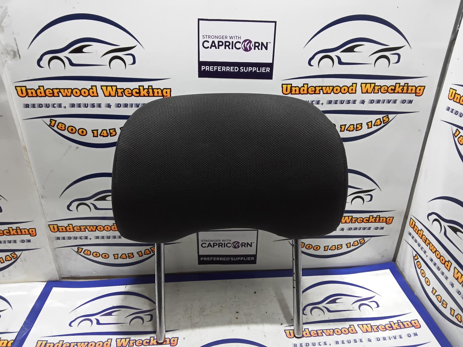 View Auto part Headrest Nissan Navara 2005