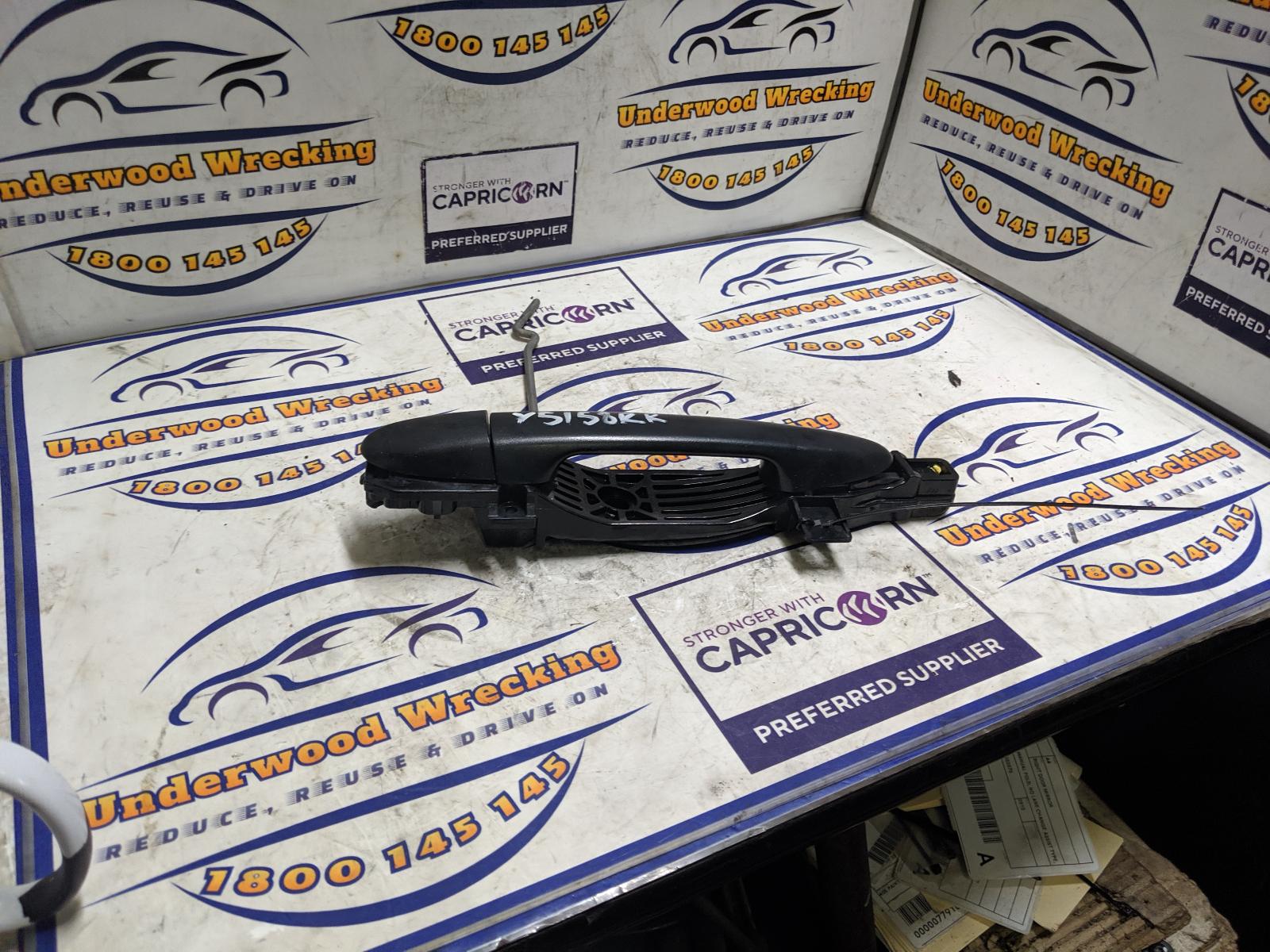 View Auto part Door Handle Mazda 2 2010