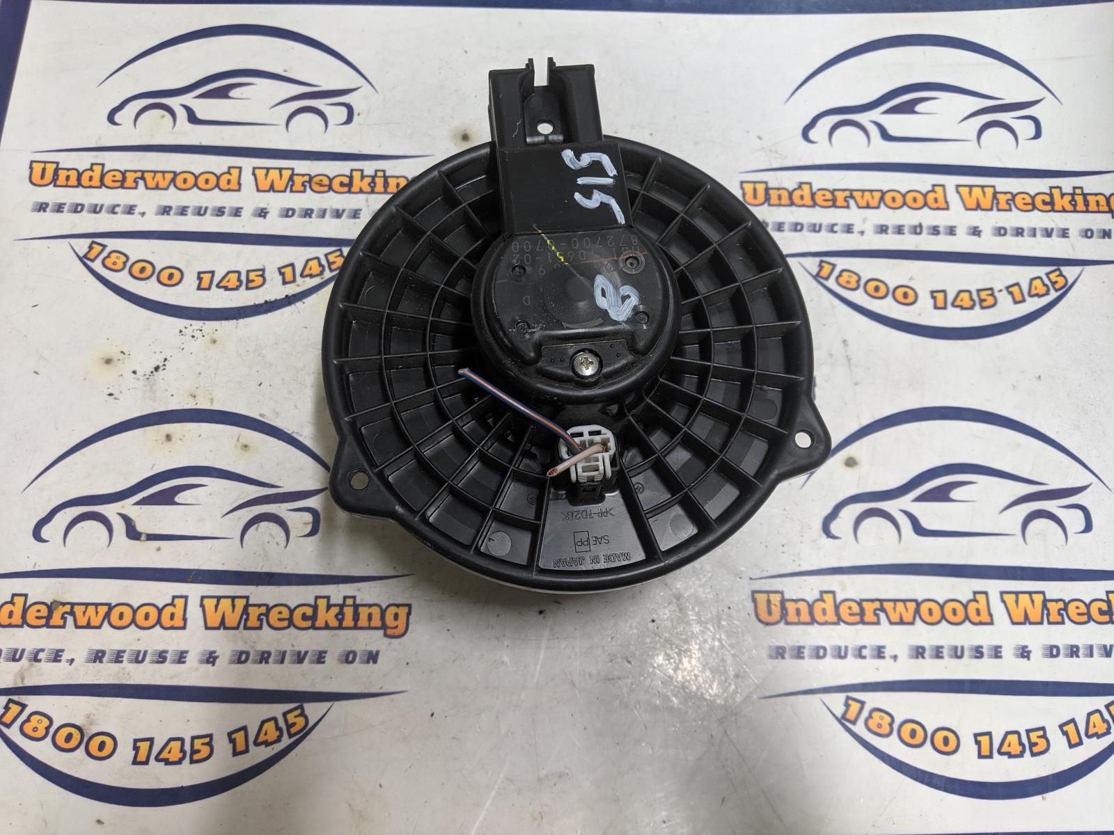 View Auto part Heater Fan Motor Mazda 2 2010