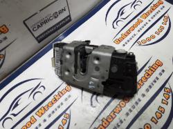 View Auto part Door/Boot/Gate Lock Jeep Compass 2013