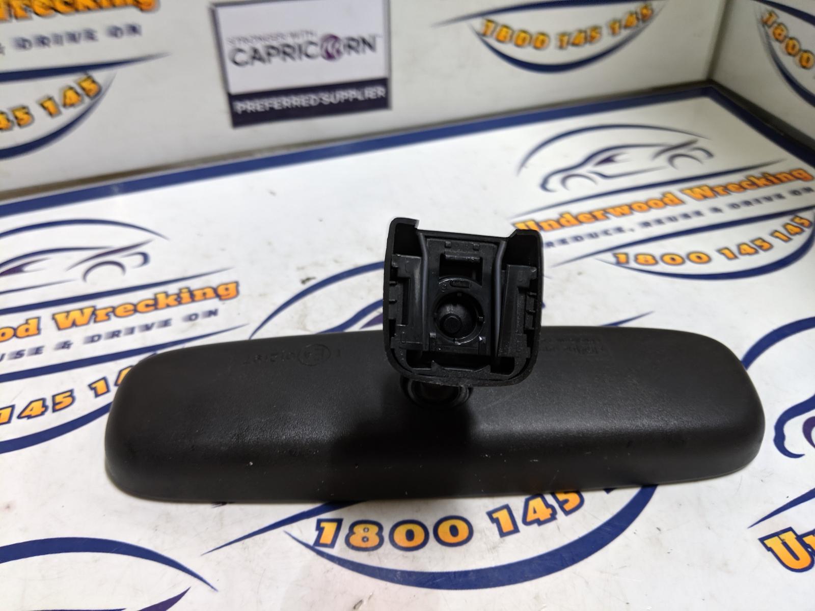 View Auto part Interior Mirror Mitsubishi Outlander 2005