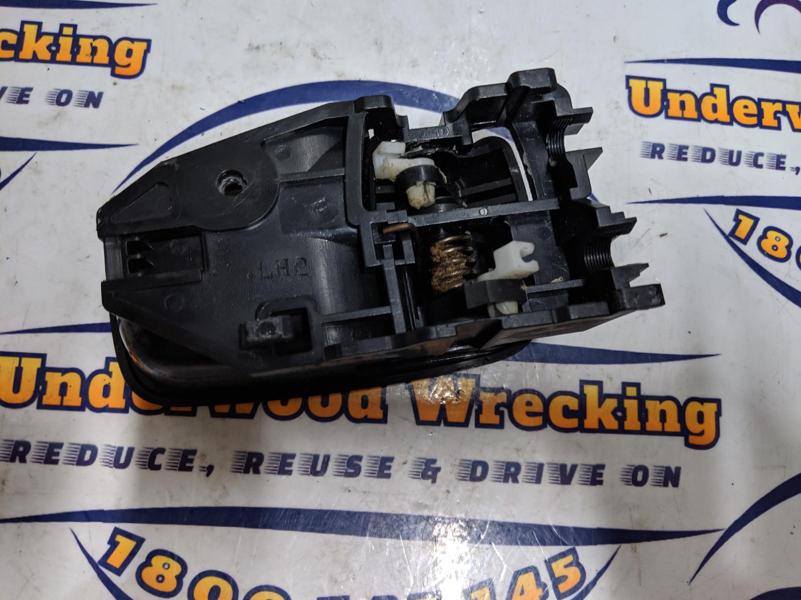 2005 Mitsubishi Outlander Door Handle View Auto part Door Handle Mitsubishi Outlander 2005