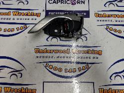 View Auto part Door Handle Mazda 3 2019