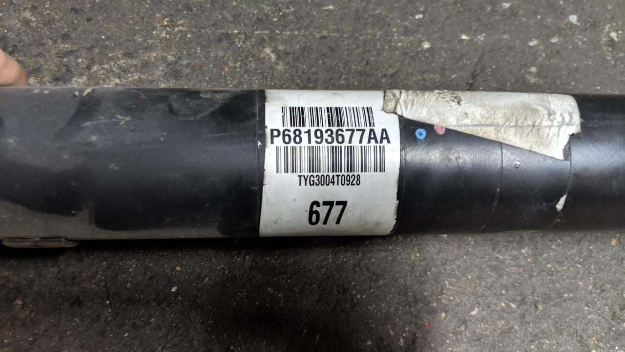 View Auto part Rear Drive Shaft Jeep Grandcherokee 2015