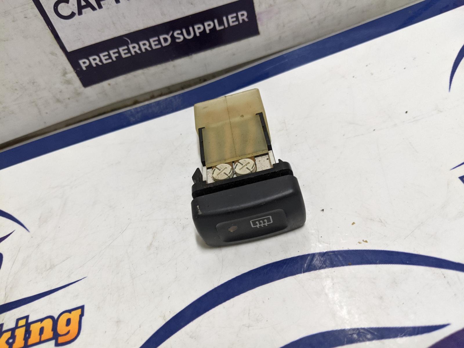 View Auto part Misc Switch/Relay Holden Commodore 1995