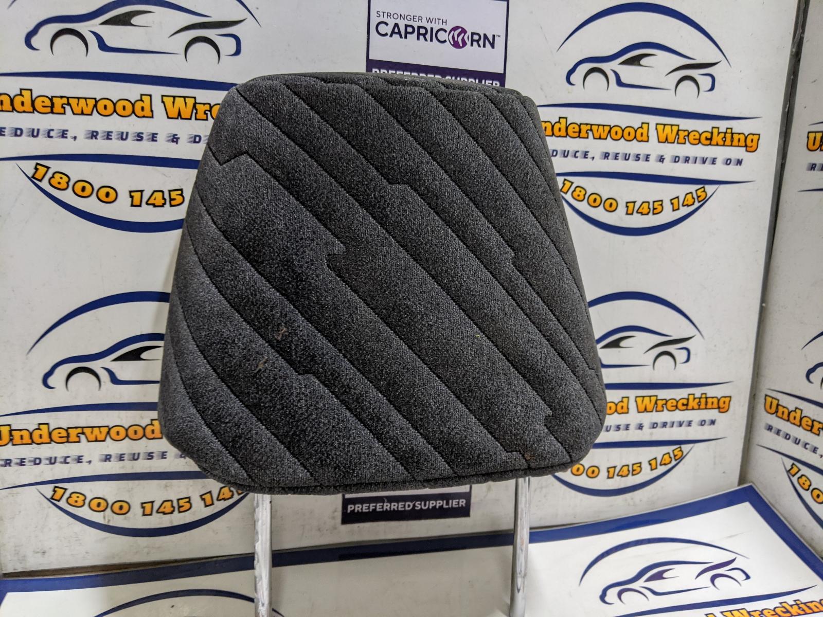 View Auto part Headrest Honda Crv 2004