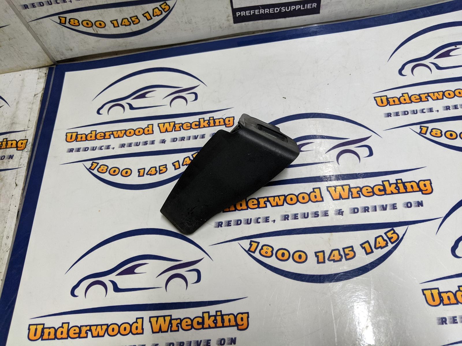 View Auto part Misc Switch/Relay Honda Crv 2004