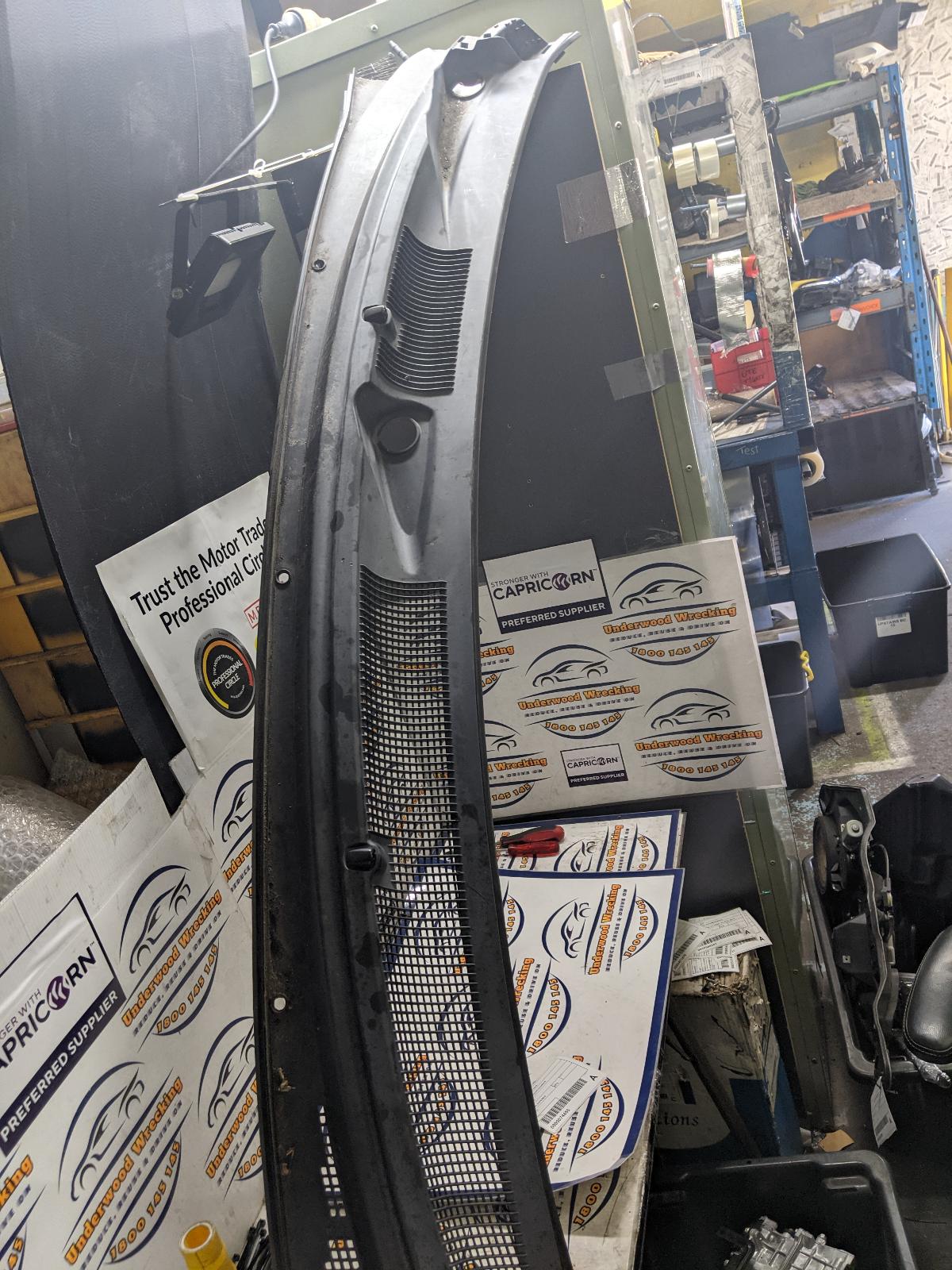View Auto part Plenum Chamber Hyundai Iload/imax 2015