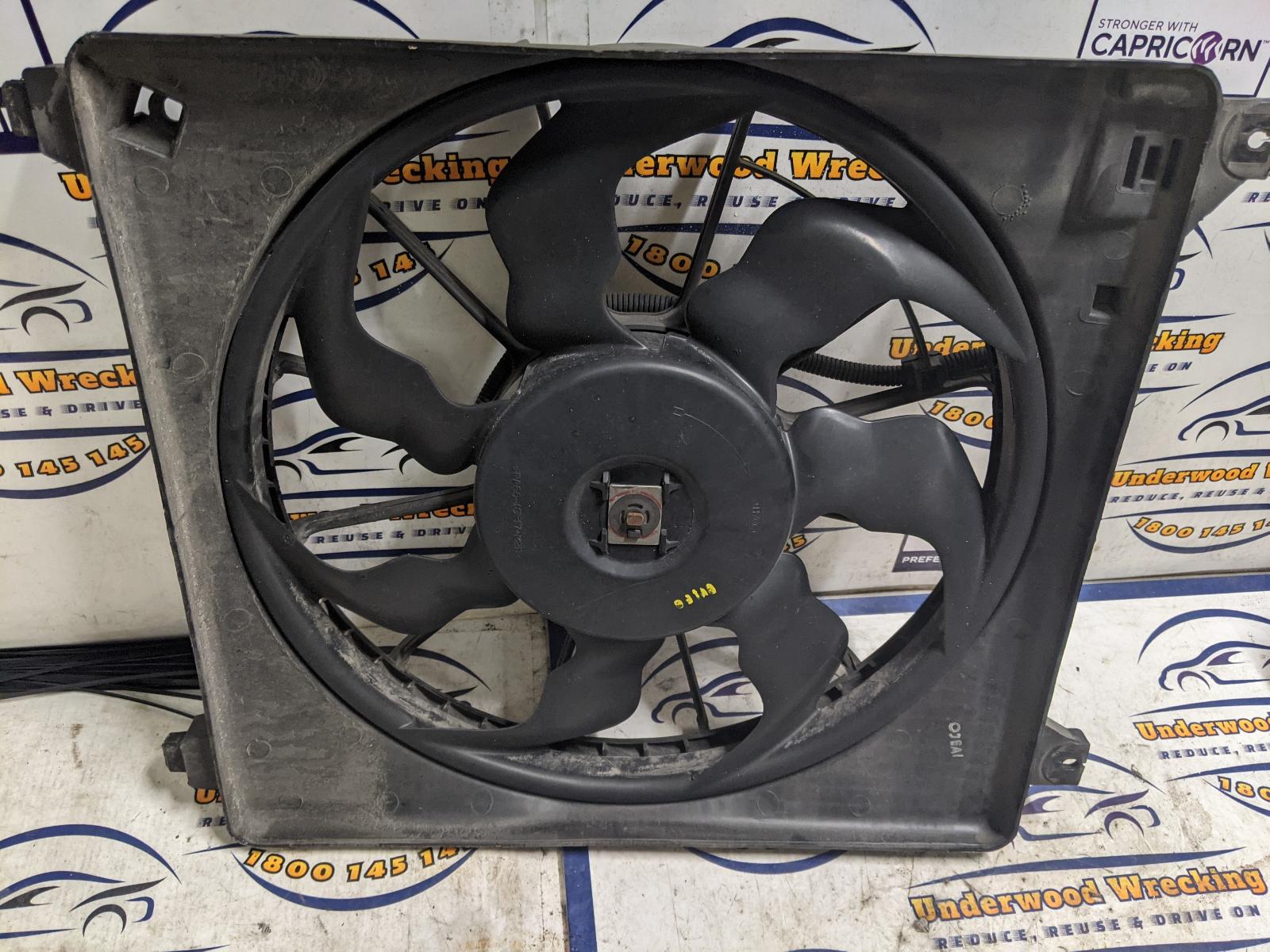 2015 Hyundai Iload/imax Fan View Auto part Fan Hyundai Iload/imax 2015