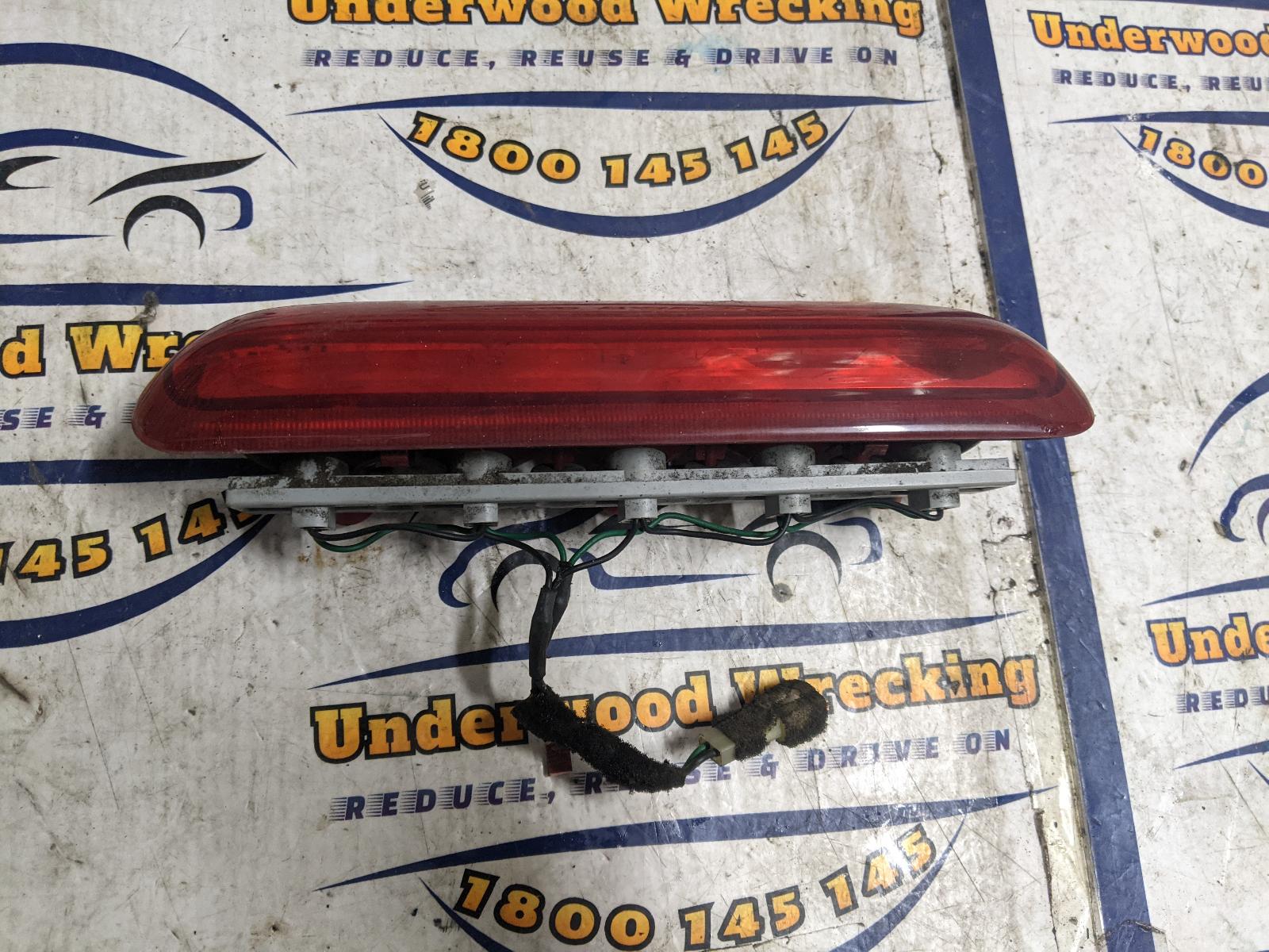 View Auto part High Level Stoplight Hyundai Iload/imax 2015