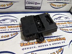 View Auto part Misc Switch/Relay Ssangyong Stavic 2014