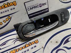 View Auto part Door Handle Mazda Cx7 2011