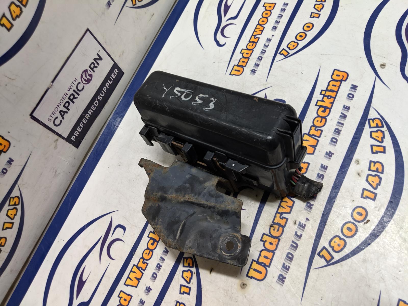 View Auto part Fuse Box Mazda Cx7 2011