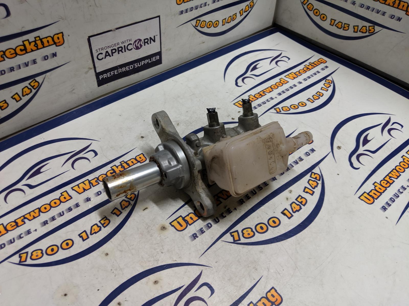 View Auto part Master Cylinder Mazda Cx7 2011