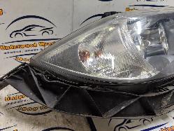 View Auto part Right Headlamp Bmw 1 Series 2009