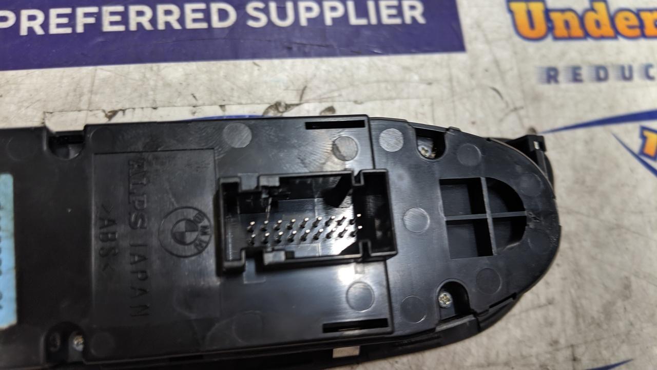 View Auto part Pwr Dr Wind Switch Bmw 1 Series 2009
