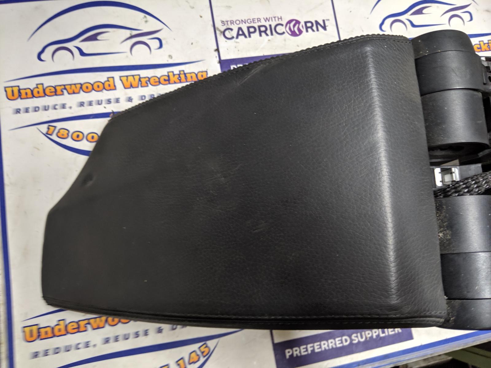 View Auto part Console Bmw 1 Series 2009