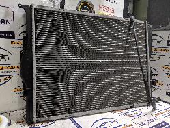 View Auto part Radiator Bmw 1 Series 2009