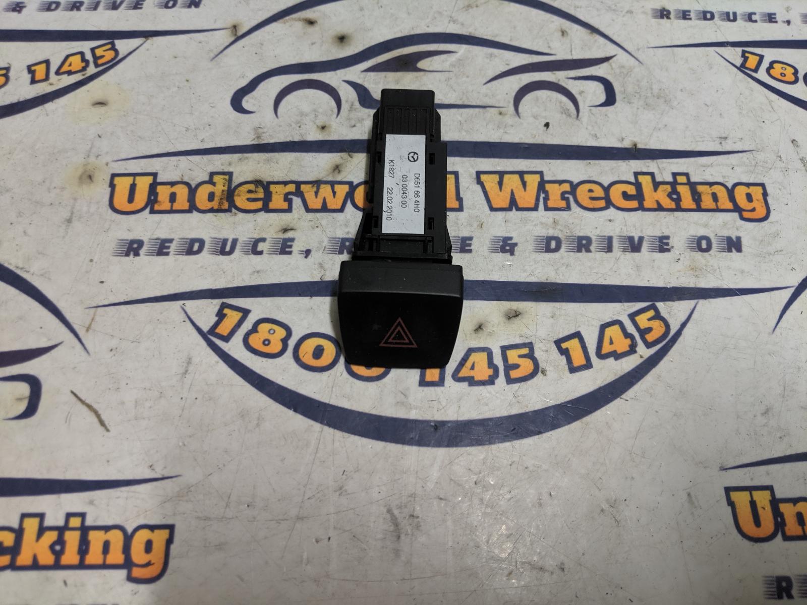 View Auto part Misc Switch/Relay Mazda 2 2010