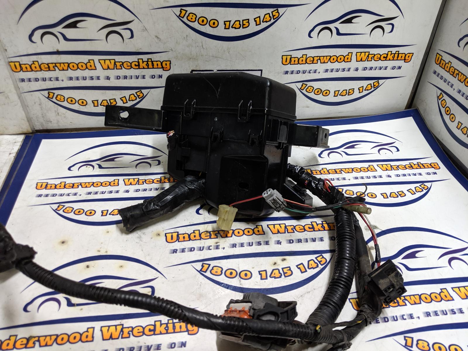 View Auto part Fuse Box Suzuki Swift 2006
